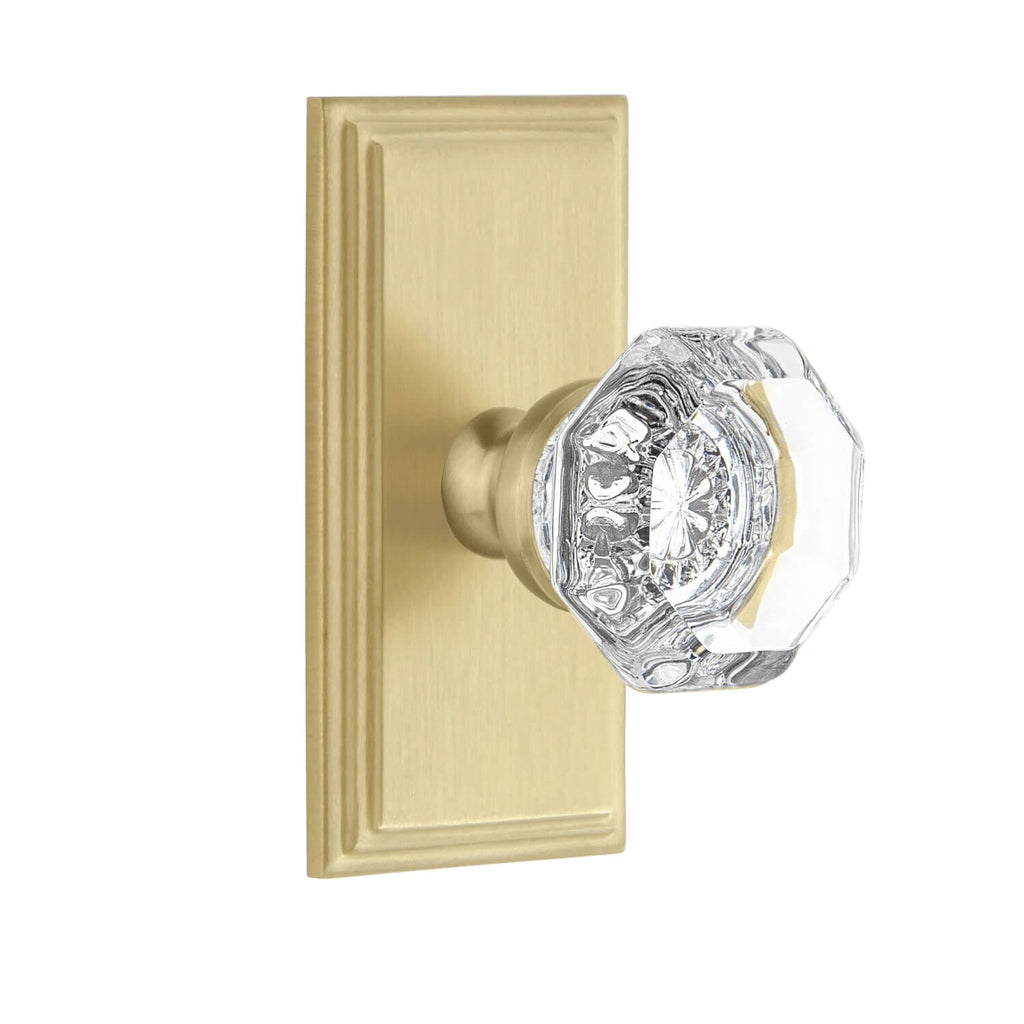 Carré Short Plate with Chambord Crystal Knob in Satin Brass