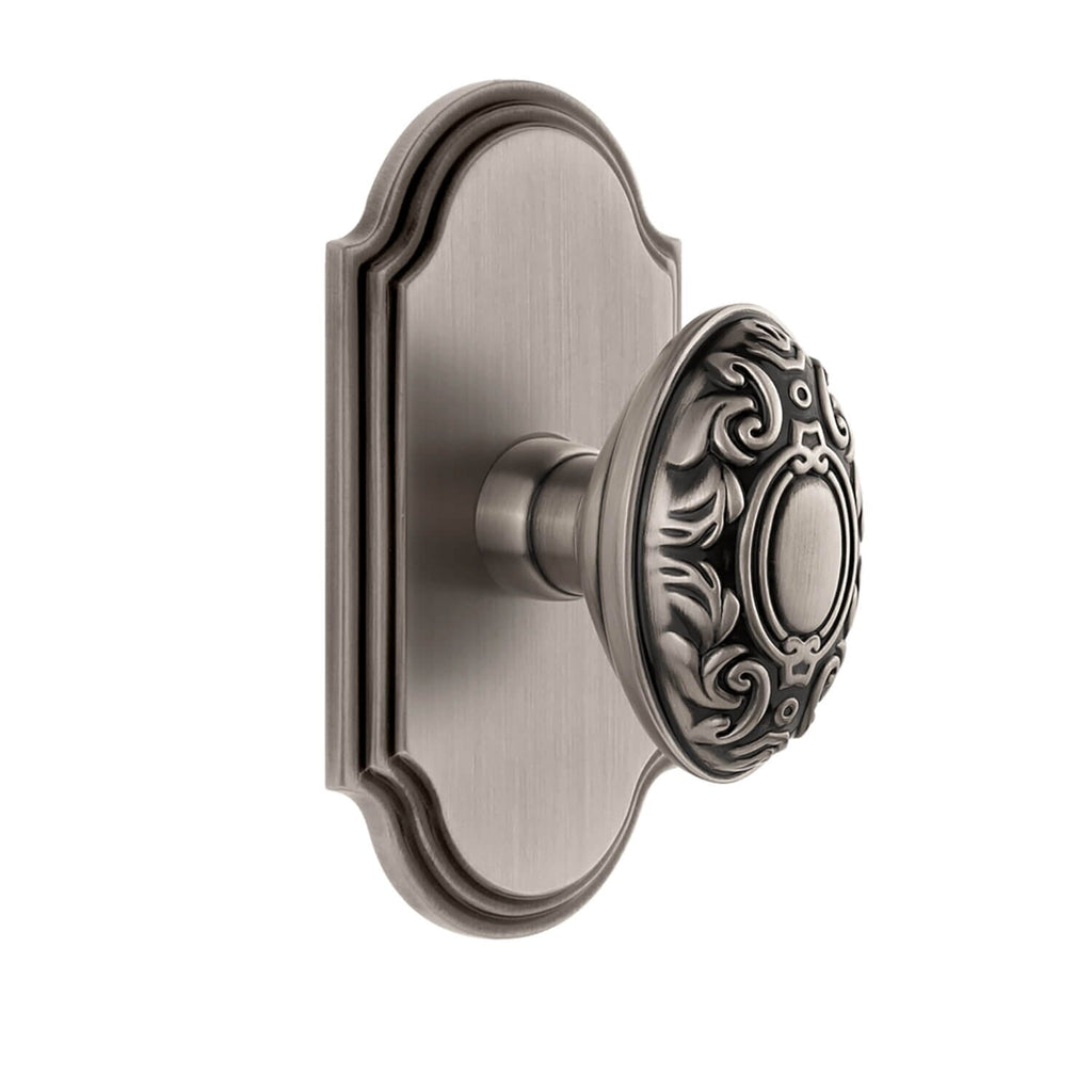 Arc Short Plate with Grande Victorian Knob in Antique Pewter