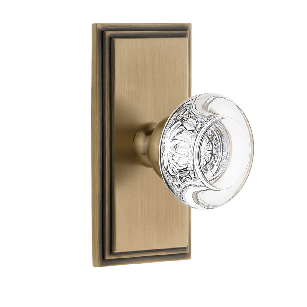 Carré Short Plate with Bordeaux Crystal Knob in Vintage Brass