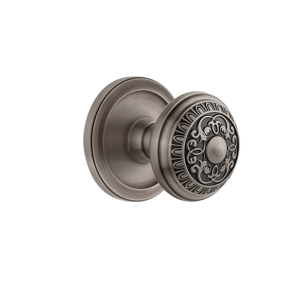 Circulaire Rosette with Windsor Knob in Antique Pewter