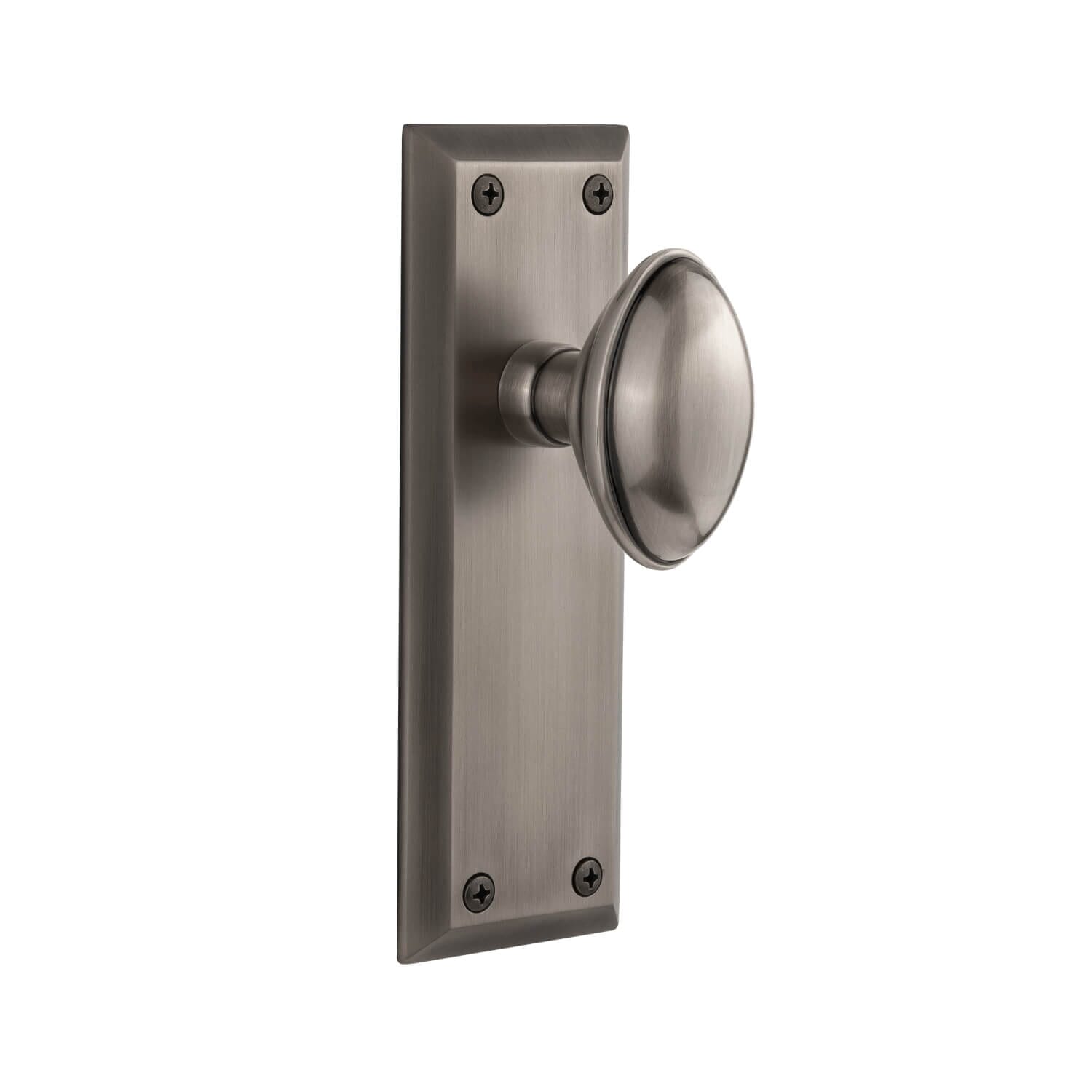 Fifth Avenue Long Plate with Eden Prairie Knob in Satin Nickel