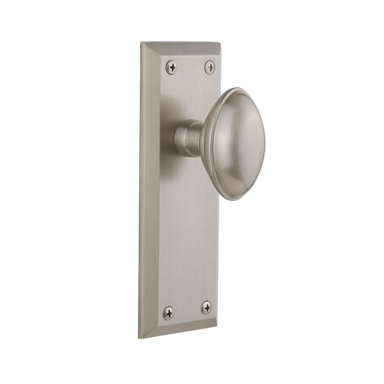 Fifth Avenue Long Plate with Eden Prairie Knob in Satin Nickel
