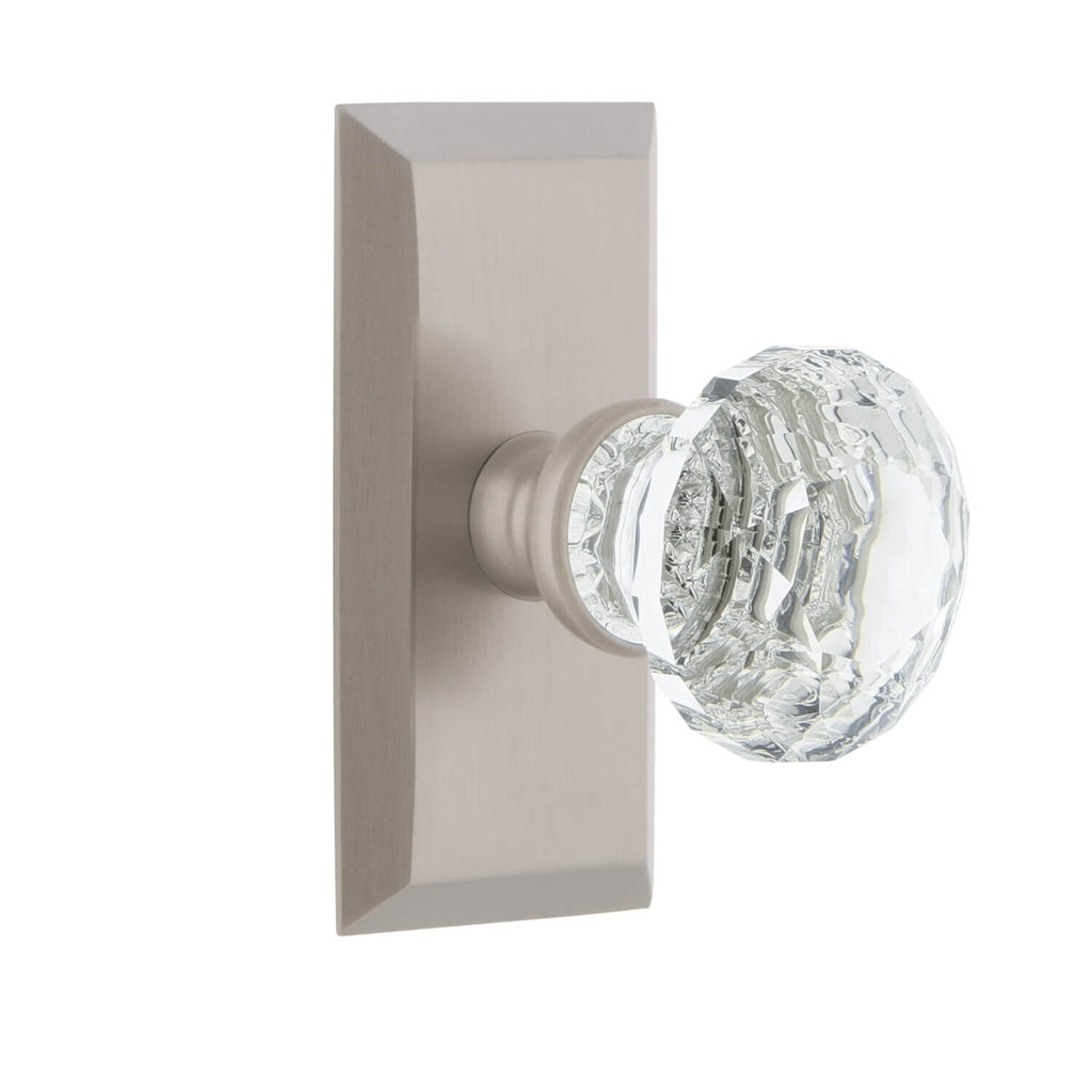 Fifth Avenue Short Plate with Brilliant Crystal Knob in Satin Nickel