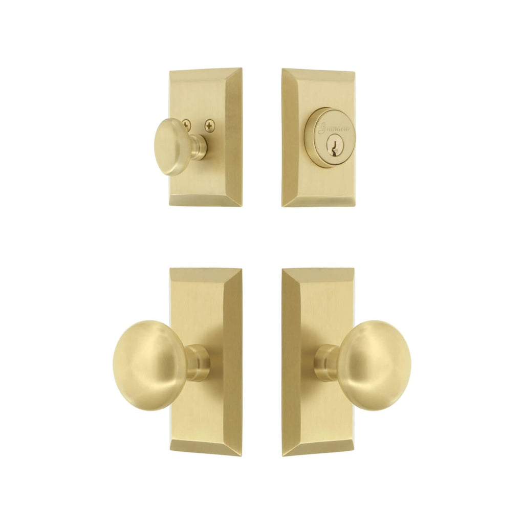 Fifth Avenue Short Plate Entry Set with Fifth Avenue Knob in Satin Brass