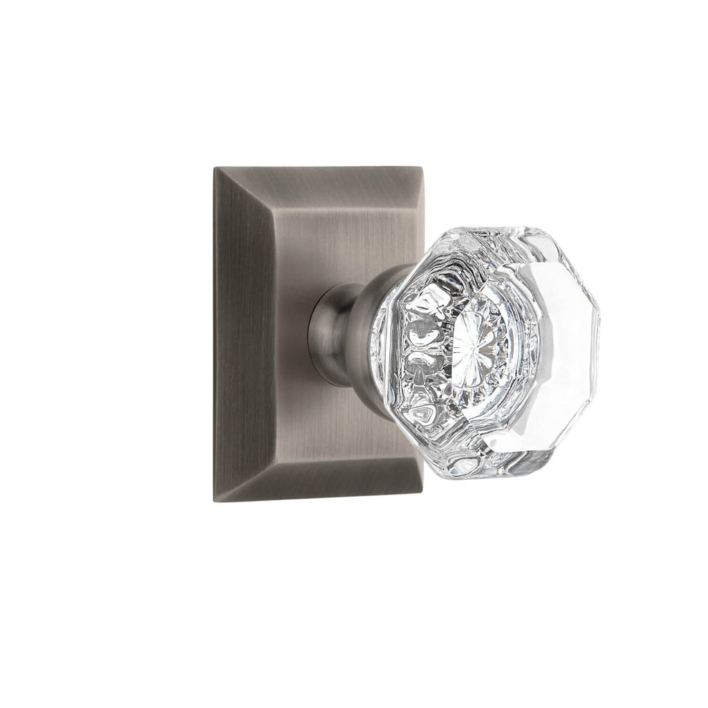 Fifth Avenue Square Rosette with Chambord Crystal Knob in Antique Pewter