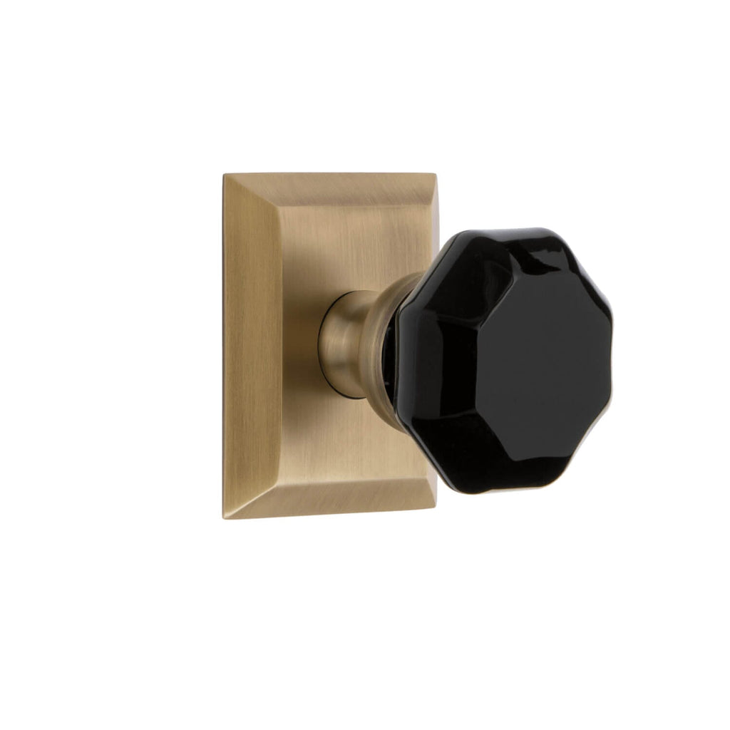 Fifth Avenue Square Rosette with Lyon Knob in Vintage Brass