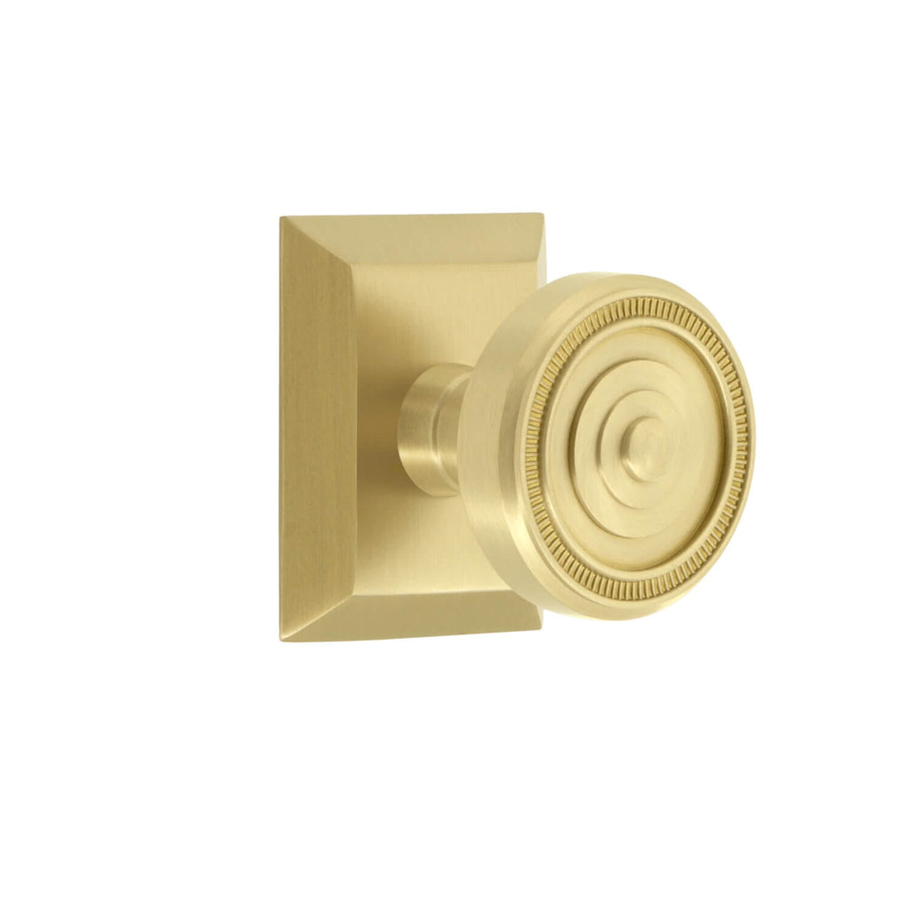 Fifth Avenue Square Rosette with Soleil Knob in Satin Brass