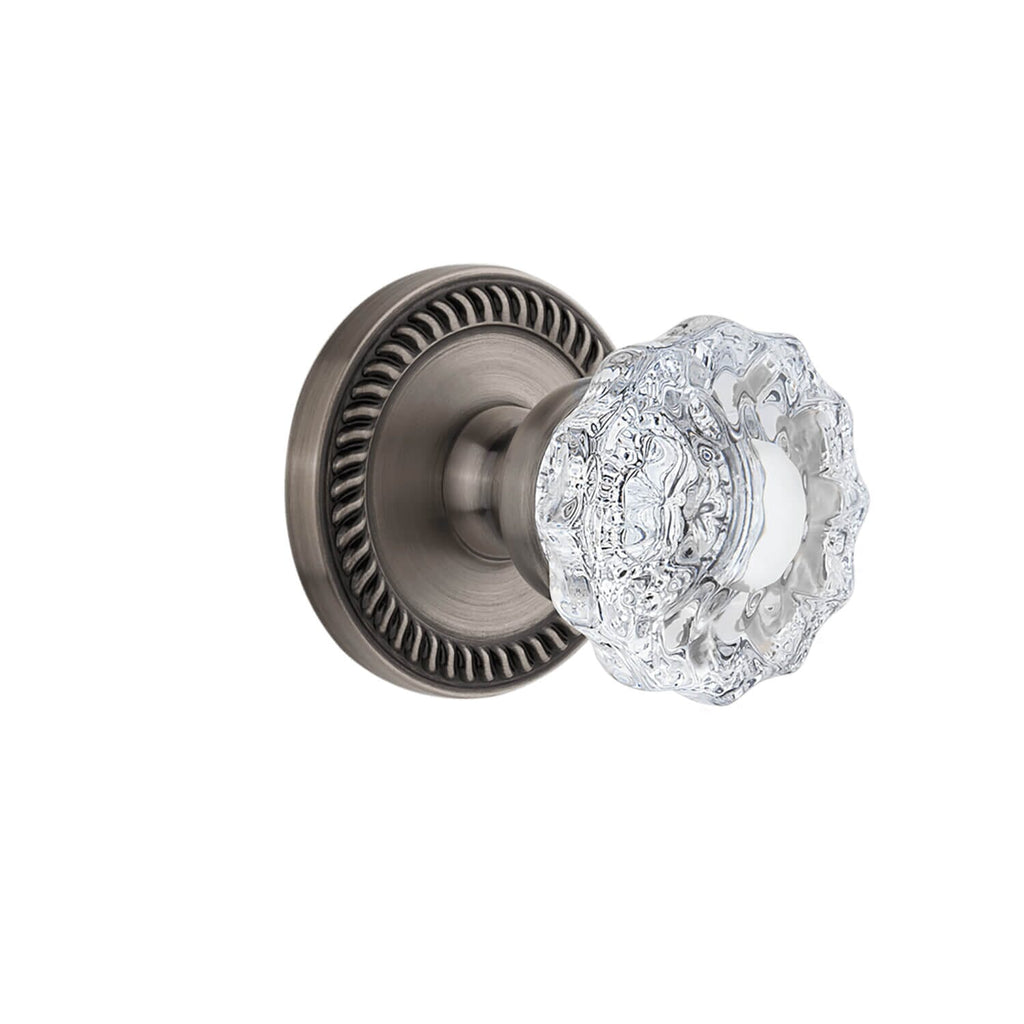 Newport Rosette with Versailles Crystal Knob in Antique Pewter