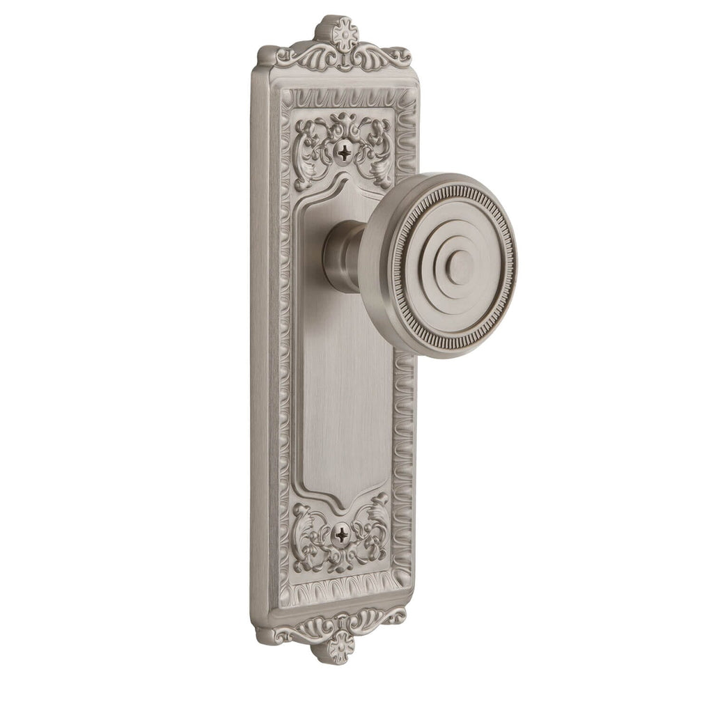 Windsor Long Plate with Soleil Knob in Satin Nickel